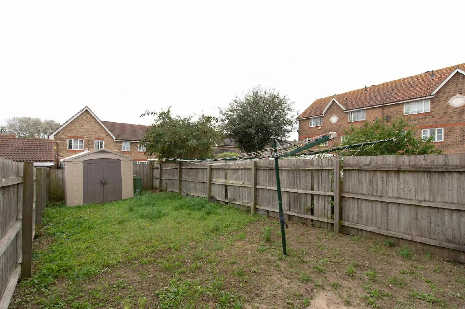 Apartment Lovely 5 Bed House With 8 Beds In Thamesmead Thamesmead