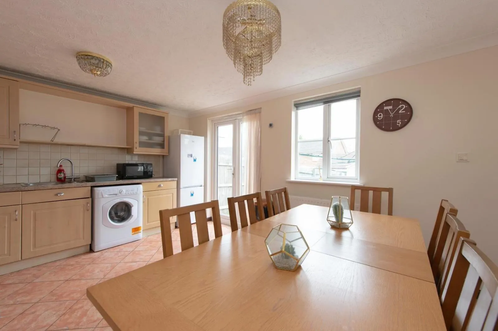 Lovely 5 Bed House With 8 Beds In Thamesmead Thamesmead  Thamesmead (Greater London)